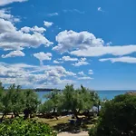 Luka Novigrad Istria